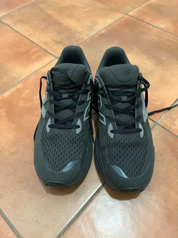 Brugt New Balance UTRN bike