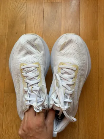 Used Hoka Bondi 8 bike — image 4 of 12