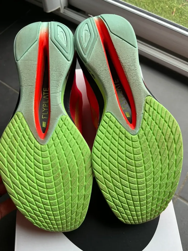 Käytetty Nike ZoomX Vaporfly 4 bike — kuva 3 / 9