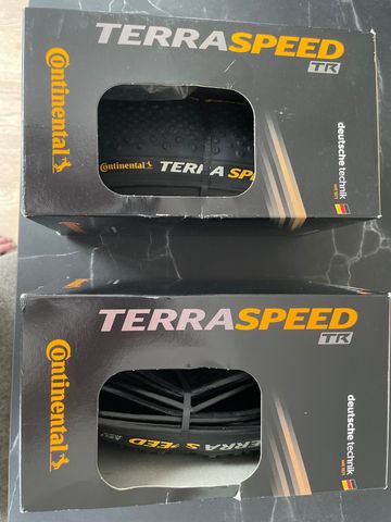 Used Continental Terra Speed TR 2025 Tyres & Tubes