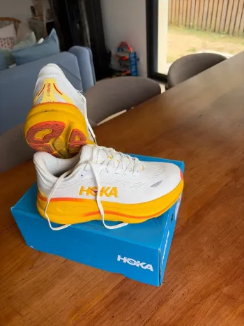 Used Hoka Bondi 9 bike — image 2 of 3