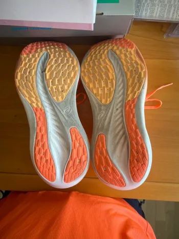 Brugt Asics gel saiun 3 bike — billede 3 af 3