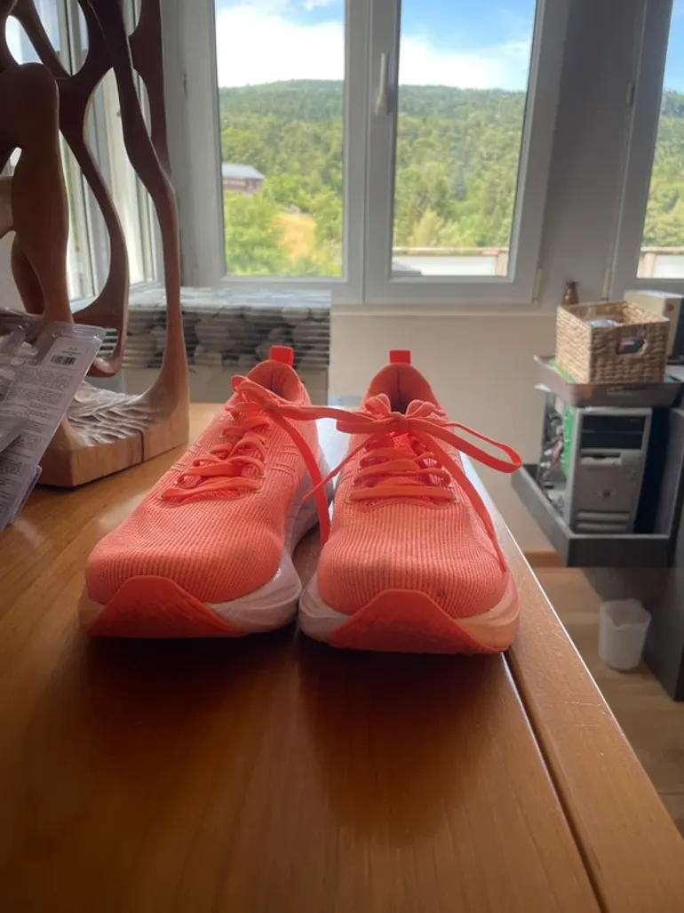 Brugt Asics gel saiun 3 bike — billede 2 af 3