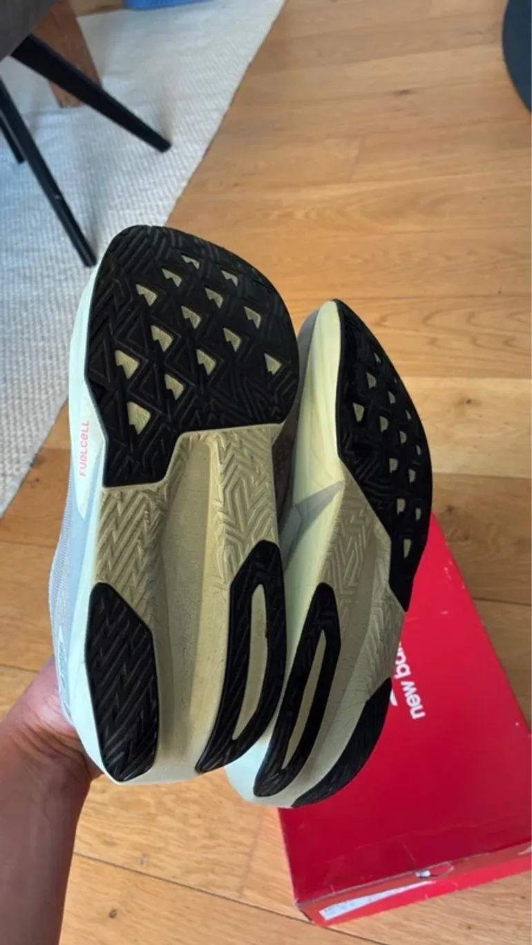 Gebrauchtes New Balance Rebel V5 bike — Bild 7 von 7