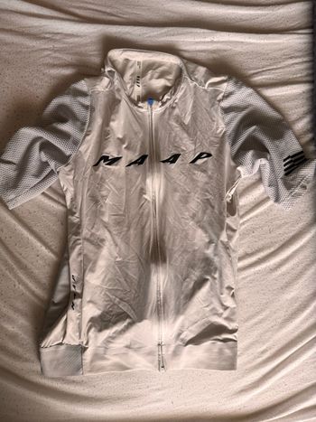 Brugt MAAP Pro Evade Base 2 Jersey 2025 bike — billede 2 af 4