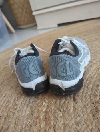 Tweedehands Asics Running Shoes bike — afbeelding 4 van 5