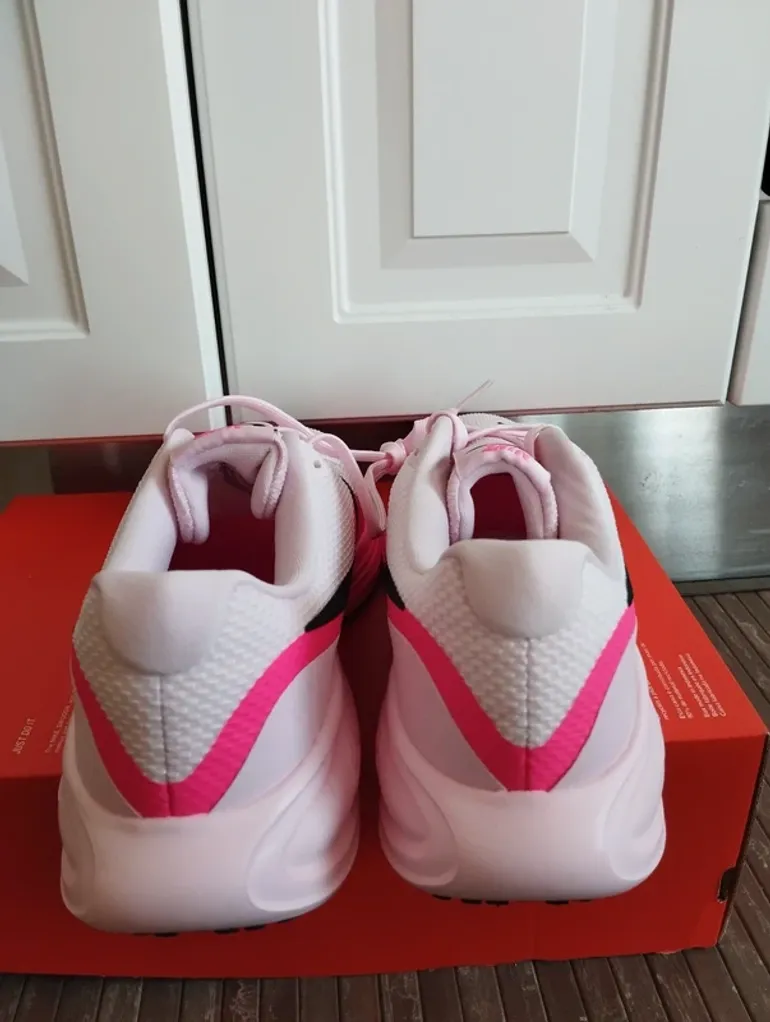 Gebrauchtes Nike Revolution 8 bike — Bild 3 von 8