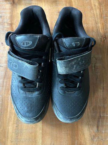 Giro Shoes Cycling Shoes usato