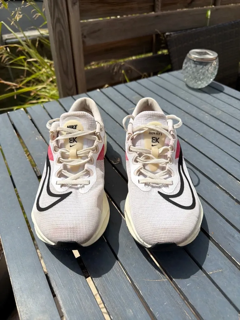 Used Nike Zoom Fly 5 bike — image 2 of 7