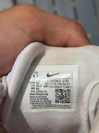 Used Nike Zoom Fly 5 bike — image 7 of 7
