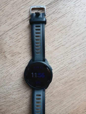 Garmin Forerunner 165 bike d'occasion — image 2 sur 11