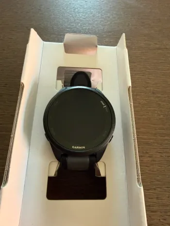Used Garmin Forerunner 165 Music 2025 bike — image 2 of 4