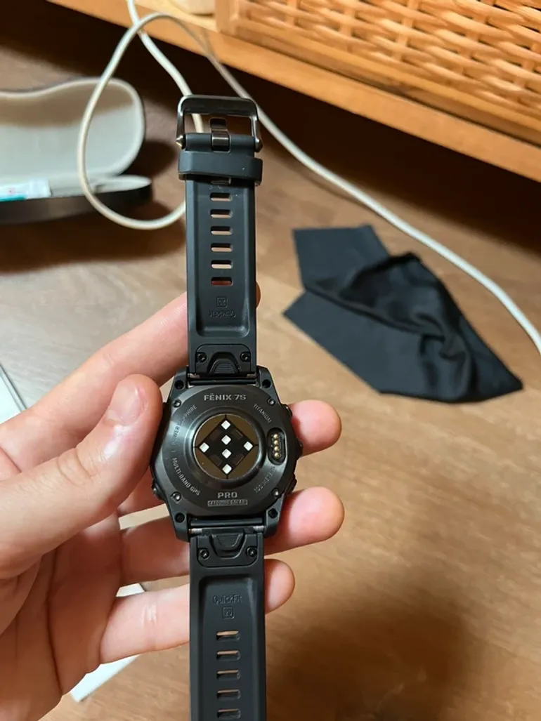 Gebrauchtes Garmin Fenix 7s Pro Solar Sapphire bike — Bild 8 von 14
