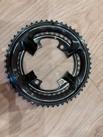 Shimano FC-R9100 Drivetrain & Pedals usato