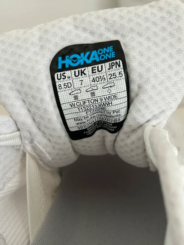 Used Hoka Clifton 9 Wide 2024 bike — image 10 of 12