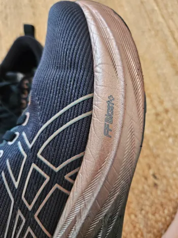 Brugt Asics Gel Saiun 3 bike — billede 7 af 9