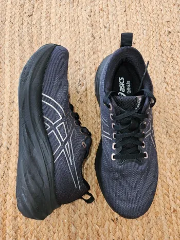 Brugt Asics Gel Saiun 3 bike — billede 3 af 9
