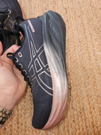 Gebrauchtes Asics Gel Saiun 3 bike