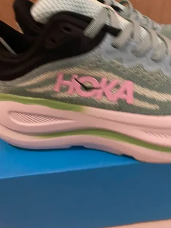 Hoka Chaussures pointure 39 bike d'occasion — image 4 sur 7