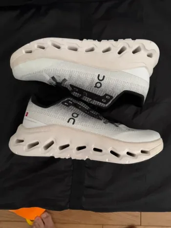 Used On Running Cloud bike — image 3 of 3