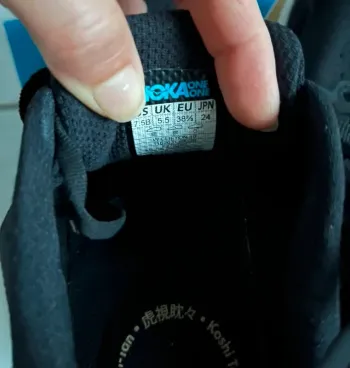 Hoka Clifton 10 bike d'occasion — image 6 sur 9