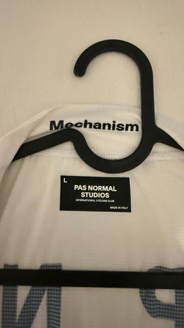 Pas Normal Studios Mechanism Jersey bike d'occasion — image 3 sur 3