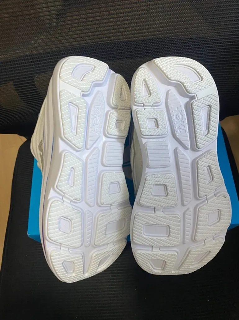 Hoka Bondi 9 bike d'occasion — image 7 sur 7