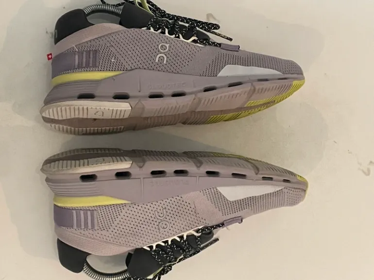 Used On Running On Cloud Running Shoes bike — image 6 of 10