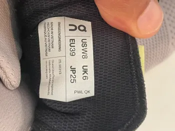 Used On Running On Cloud Running Shoes bike — image 10 of 10