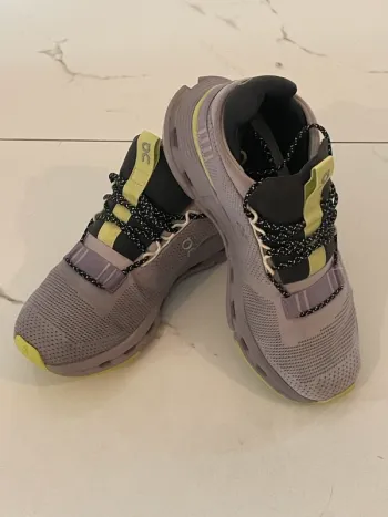 Used On Running On Cloud Running Shoes bike — image 8 of 10