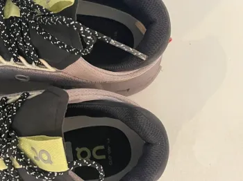 Used On Running On Cloud Running Shoes bike — image 9 of 10
