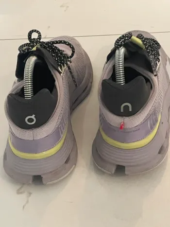 Used On Running On Cloud Running Shoes bike — image 2 of 10