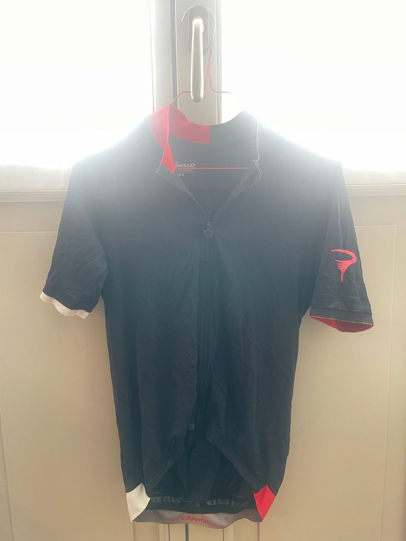 Used Pinarello Jersey bike — image 2 of 4