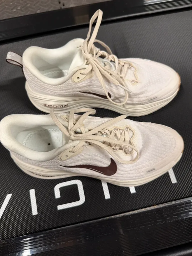 Used Nike Vomero 18 bike — image 3 of 12