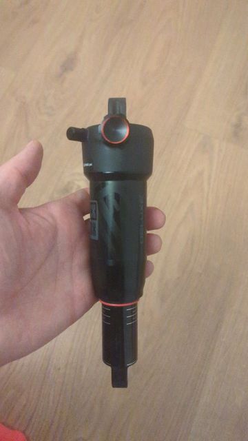 RockShox delux select Rear Suspension de segunda mano