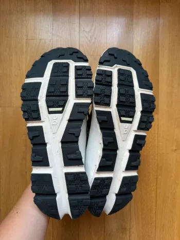 Used On Running Cloudultra bike — image 10 of 12