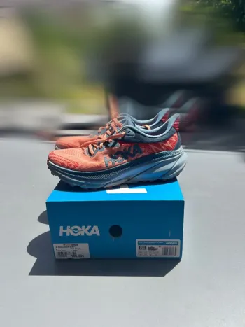 Hoka Challenger ATR 7 bike d'occasion