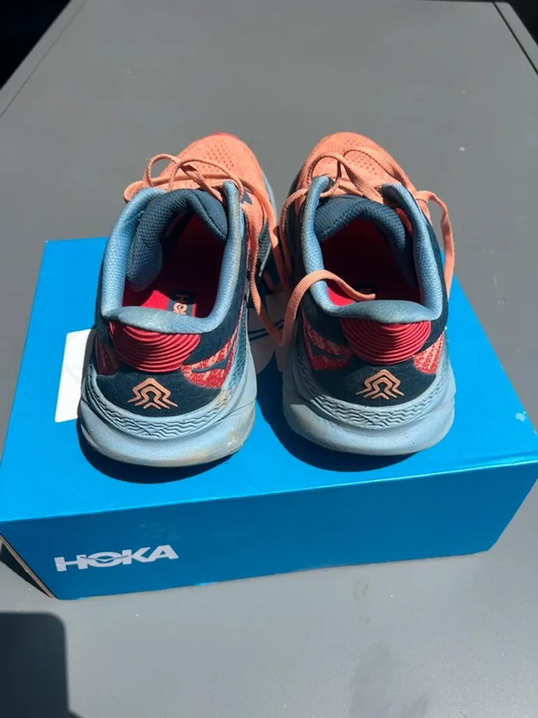 Hoka Challenger ATR 7 bike d'occasion — image 2 sur 5