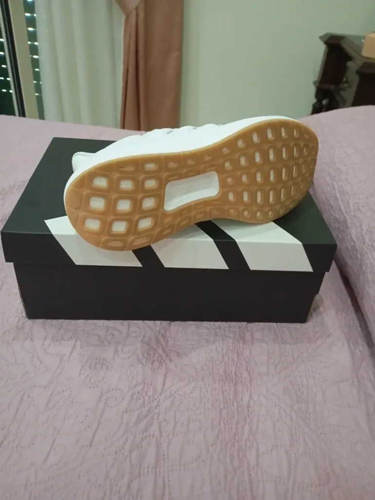 Tweedehands Adidas Ultrdream Bold bike — afbeelding 4 van 6