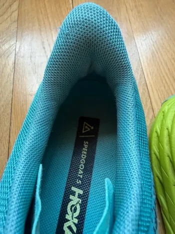 Gebrauchtes Hoka Speedgoat 5 bike — Bild 9 von 9