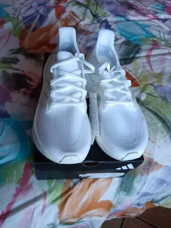 Brugt Adidas Ultraboost 5 bike