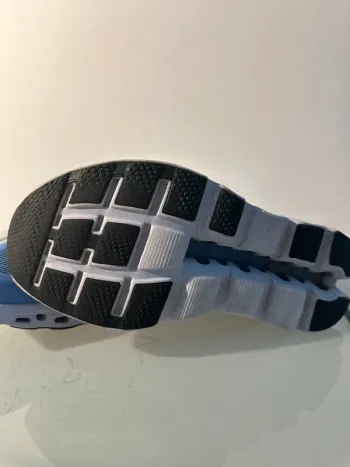 Używany On Running Cloudrunner bike — zdjęcie 4 z 5