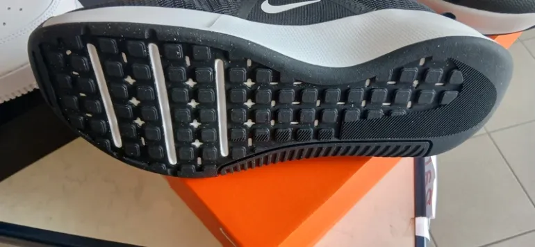 Used Nike Schuhe Gr. 40.5 bike — image 3 of 6