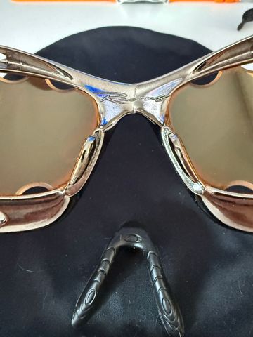 Gebrauchtes Oakley Racing Jacket Bronze bike — Bild 2 von 4