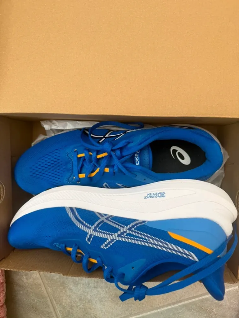 Asics GT-1000 13 bike usato — immagine 2 di 5