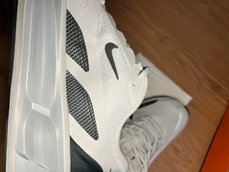 Gebrauchtes Nike Running Shoes bike — Bild 13 von 15