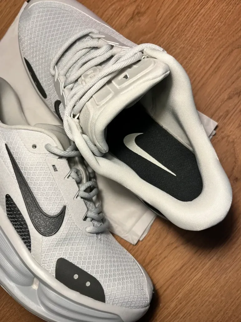 Gebrauchtes Nike Running Shoes bike — Bild 2 von 15