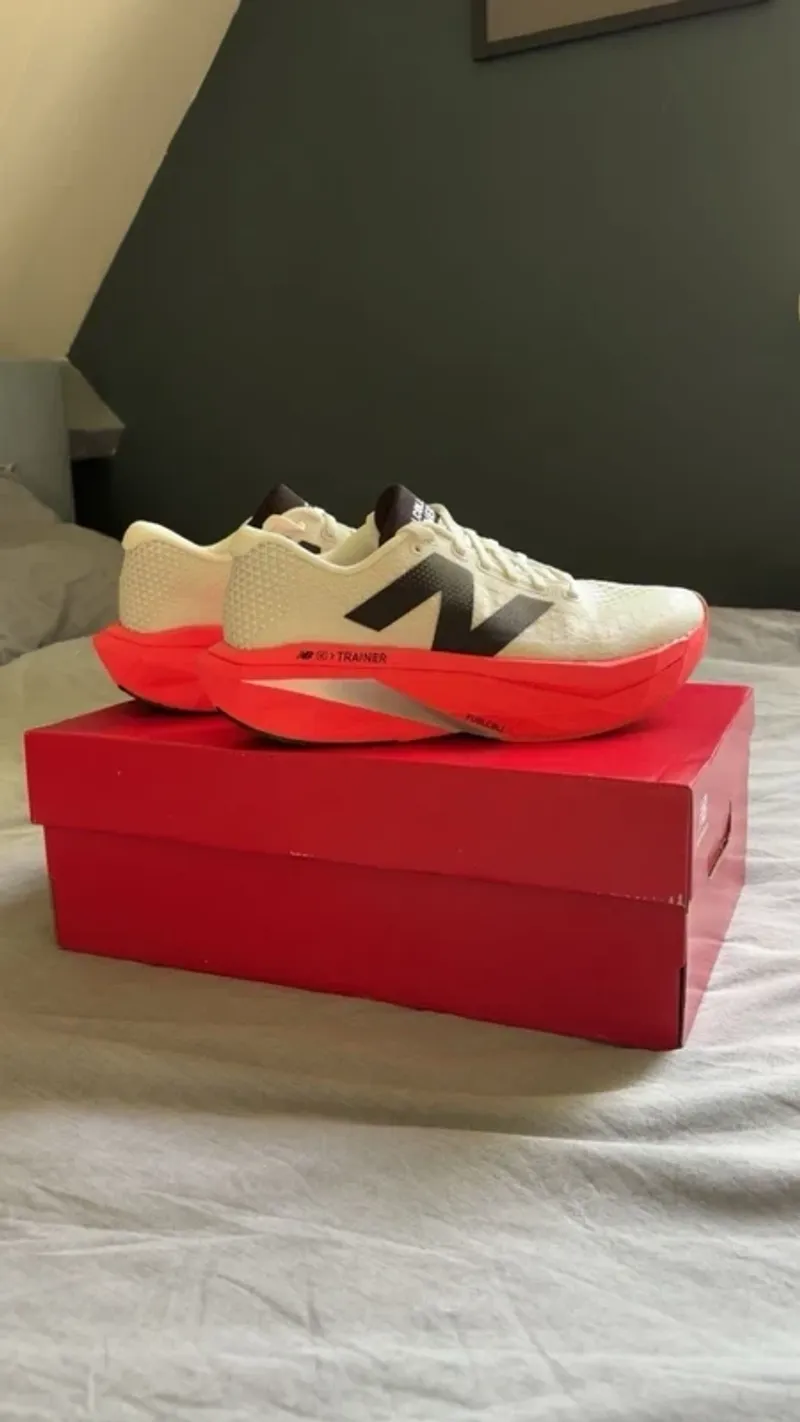 Used New Balance FuelCell Comp Trainer V3 Running Shoes