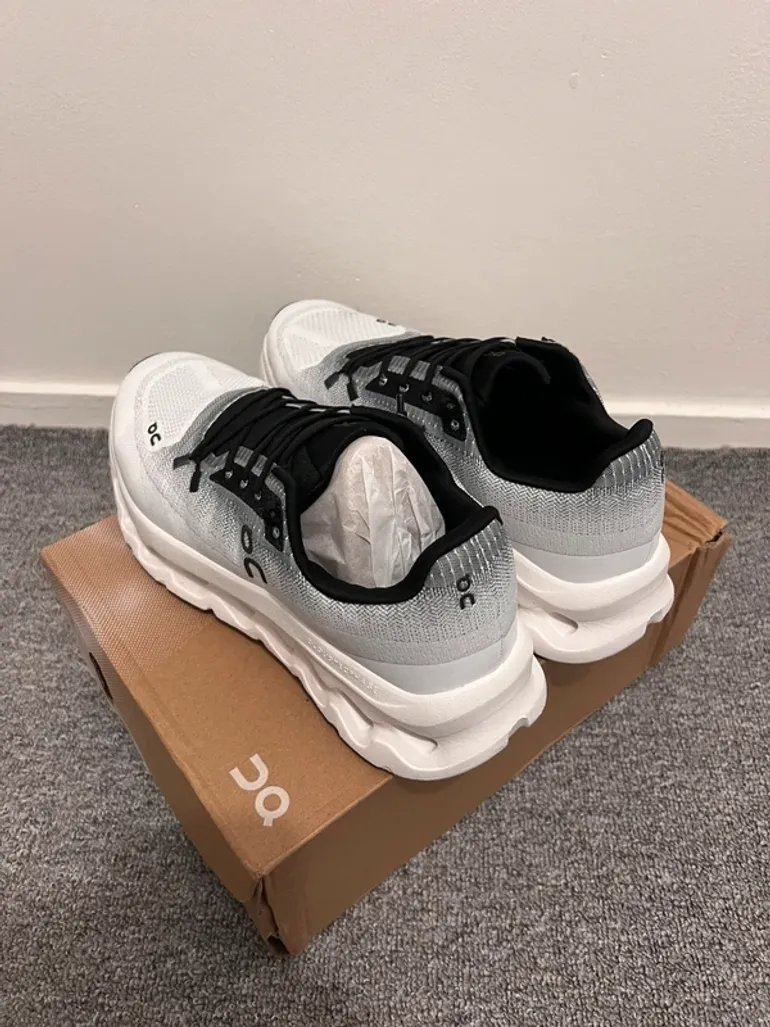 Tweedehands On Running CloudTec Phase bike — afbeelding 4 van 9