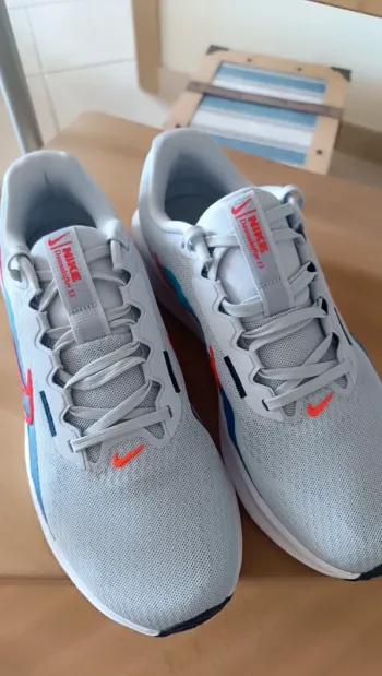 Gebrauchtes Nike Downshifter 13 bike — Bild 2 von 7